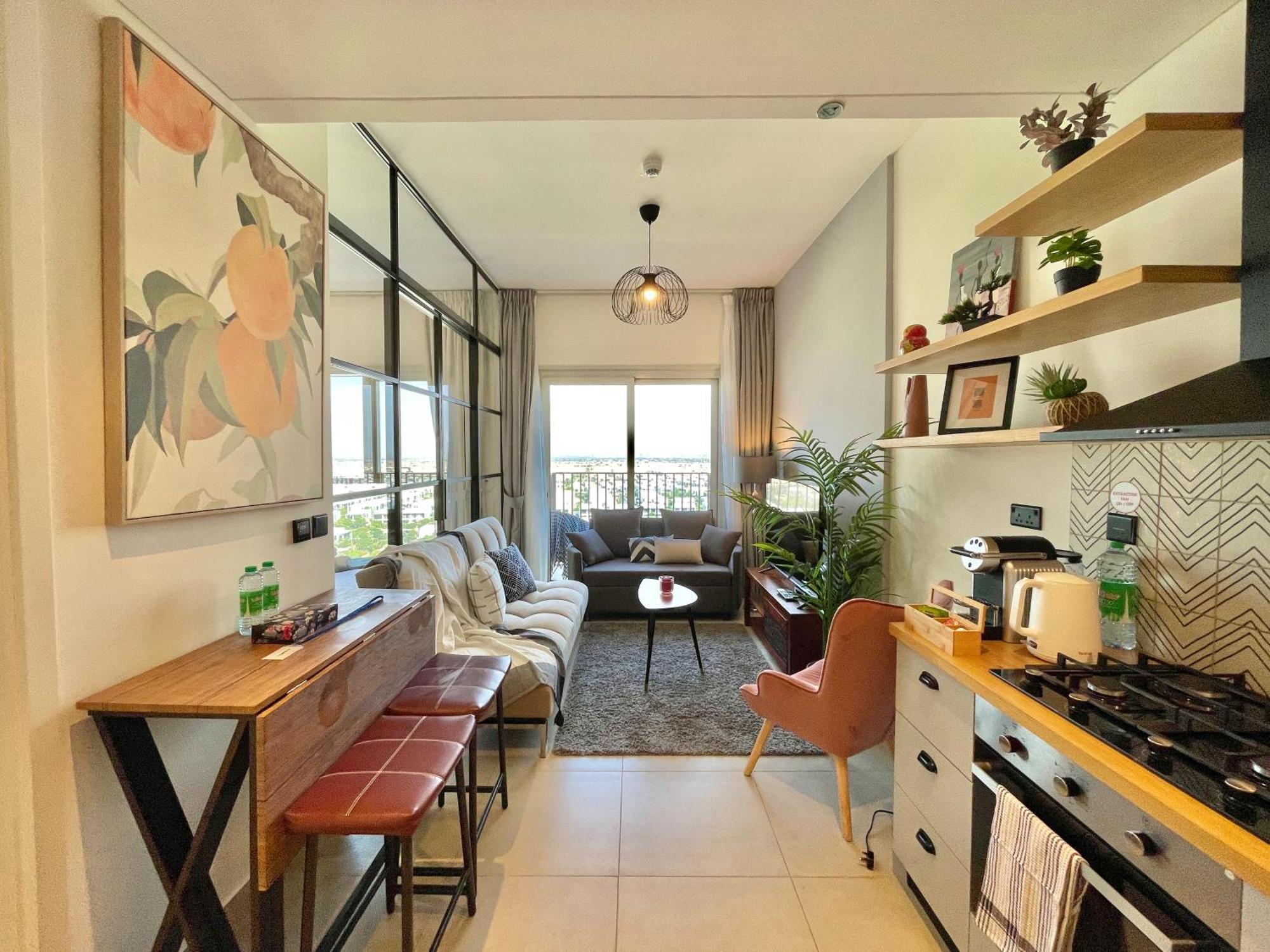 Modern Flat In Hills * Dubai